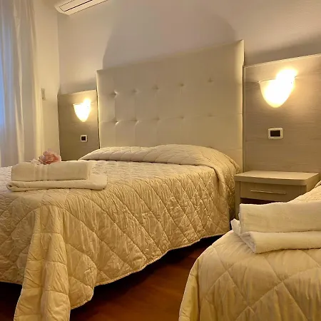 فندق مبيت وإفطار Alda &